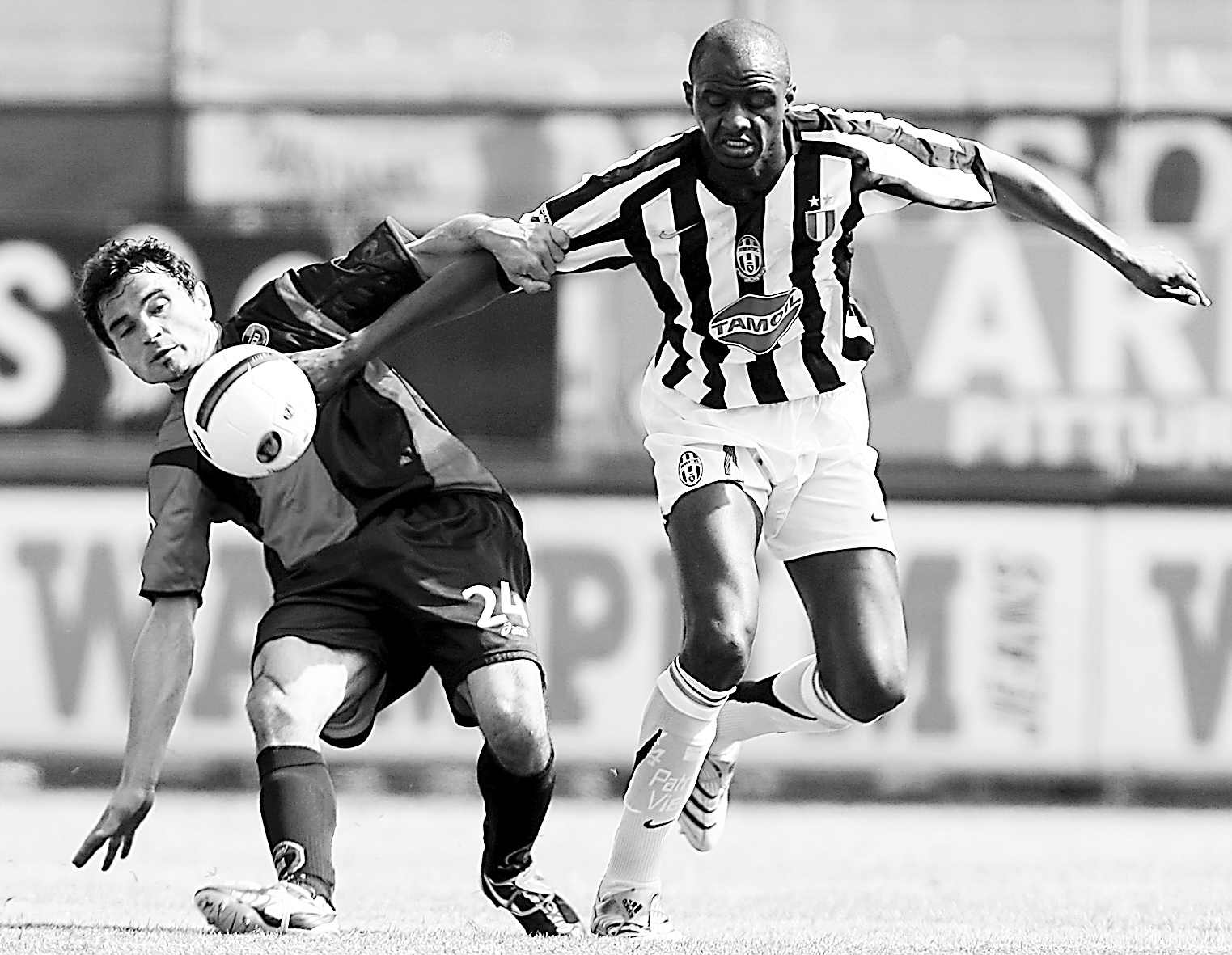 直是独行侠 直是独行侠