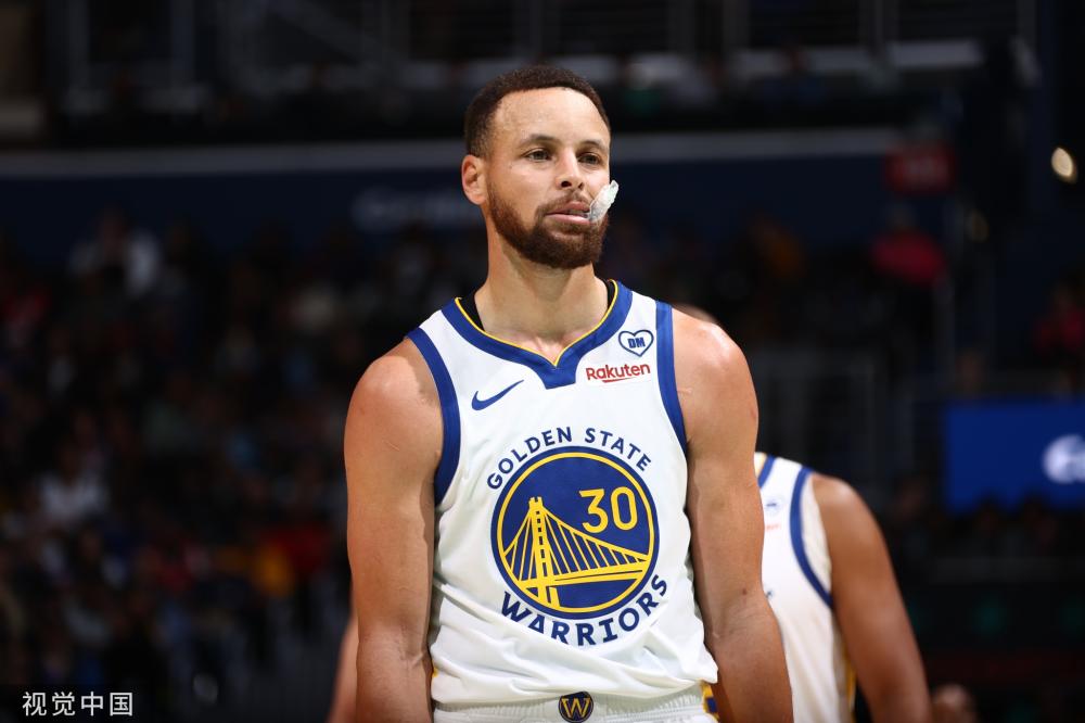 布云朝克特 布云朝克特