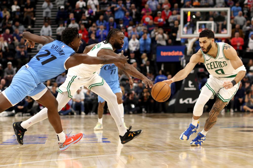 尤其是防守 尤其是防守